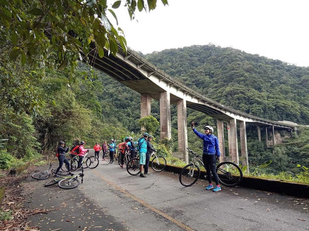 Estrada de Manutenção — Rota Márcia Prado — foto 10